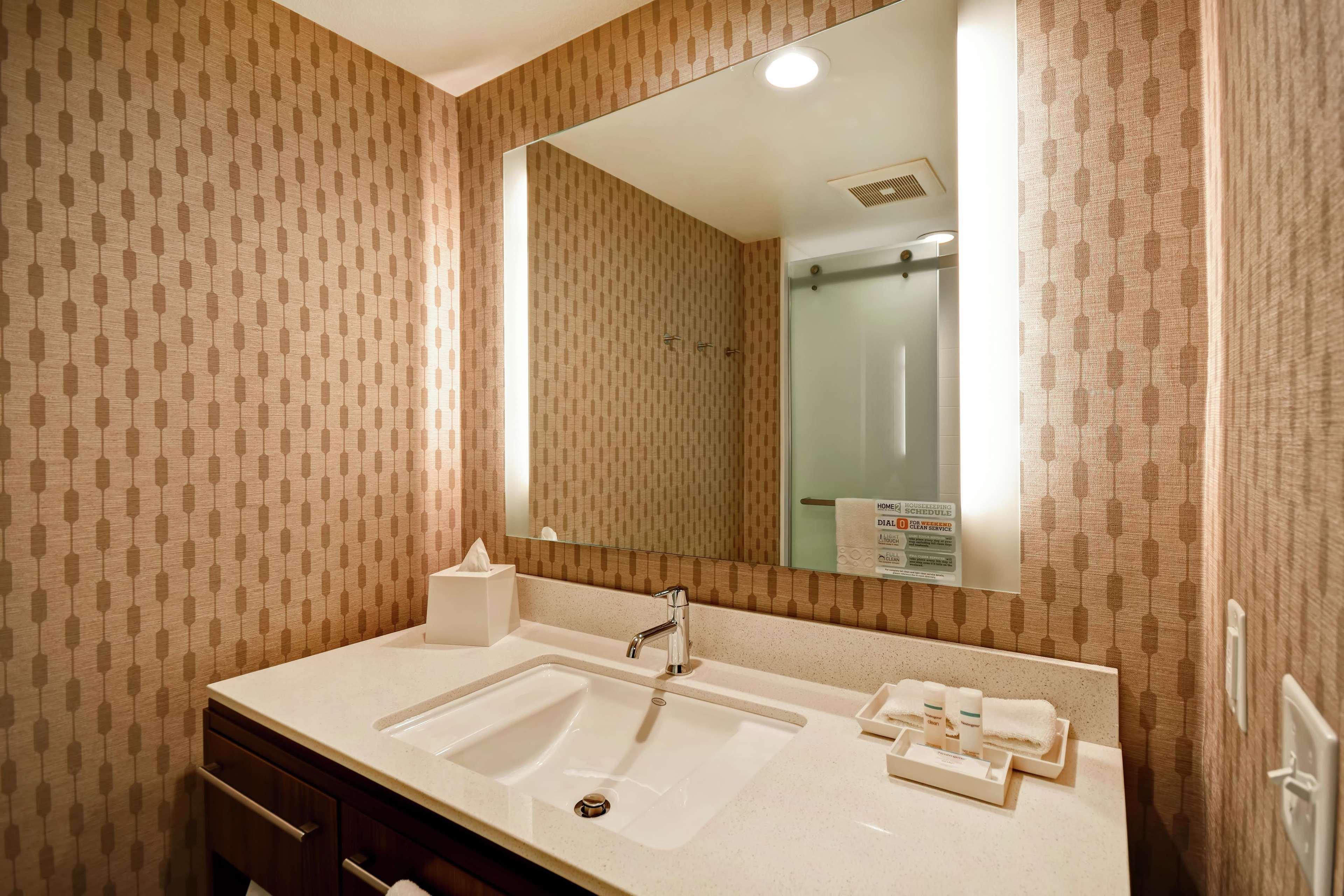 Home2 Suites By Hilton Victorville Esterno foto